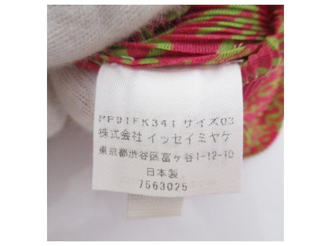 Issey Miyake Top de manga corta plisado impreso PLEATS PLEASE Rosa Verde - vista 7
