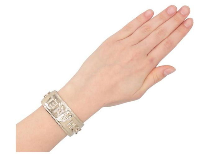 Chanel Armreif Gold mit CC Logo und Strass Größe M Gold hardware - Ansicht 3