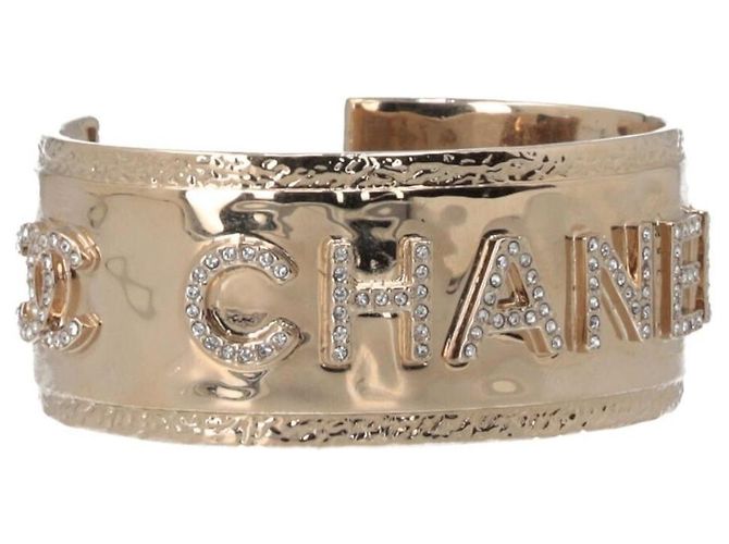 Chanel Armreif Gold mit CC Logo und Strass Größe M Gold hardware - Ansicht 8