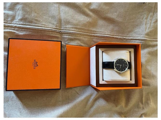 Hermès Arceau 40 mm – Dark blue dial & dark blue alligator strap – Full set - view 3