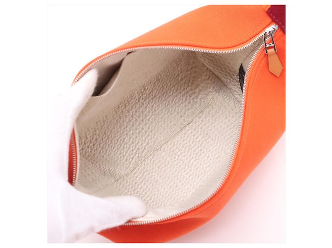 Hermès Neceser Bride PM de Lana Beauty Case PM Negro & Naranja - vista 7