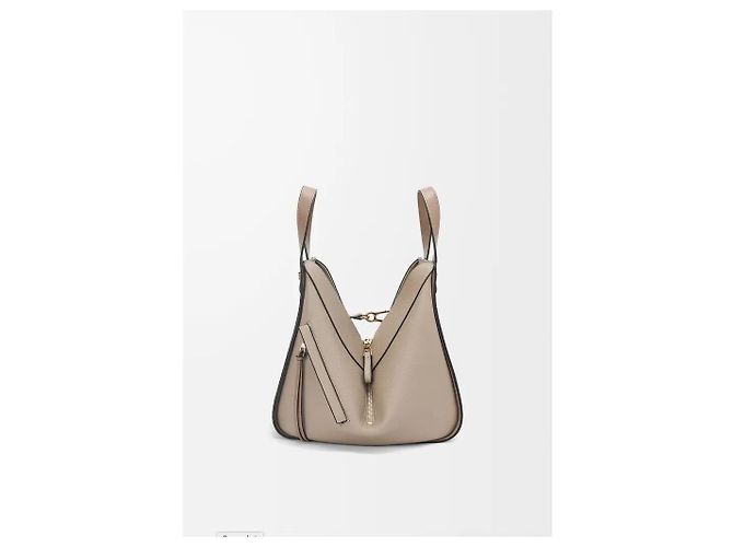 Borsa Hammock Piccola Loewe in Morbida Pelle di Vitello Granata Marrone Beige - vista 9