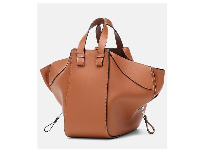 Loewe Borsa Hammock piccola in pelle di vitello classico Marrone - vista 5