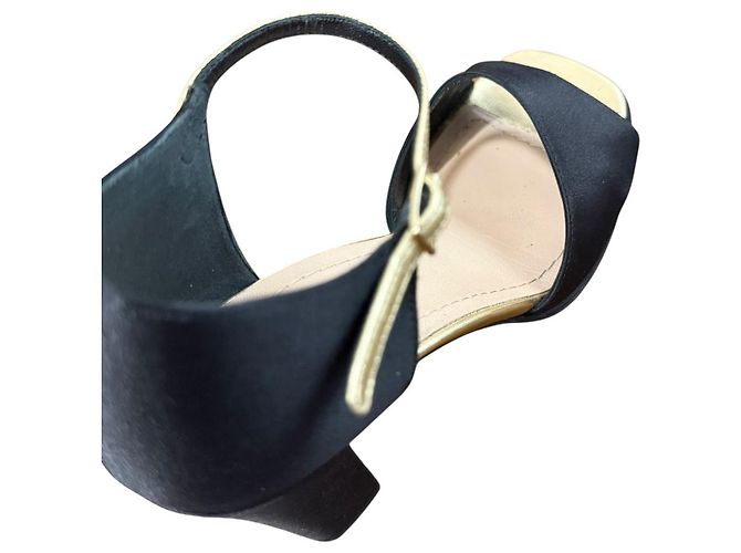 Sandali in satin e camoscio Christian Dior Nero - vista 9