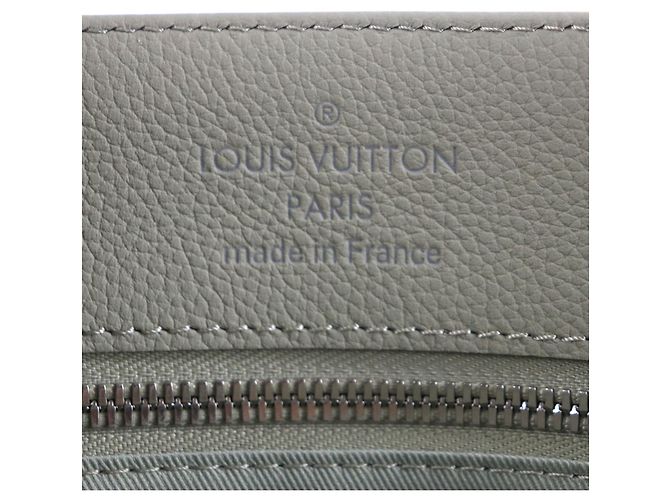 Borsa tote Louis Vuitton Fastline LV Aerogram in pelle di vitello sage - vista 10