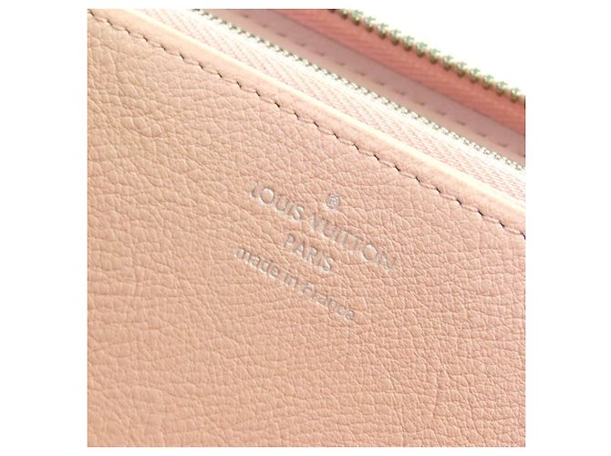 Cartera Zippy Monogram Mahina Louis Vuitton - vista 8