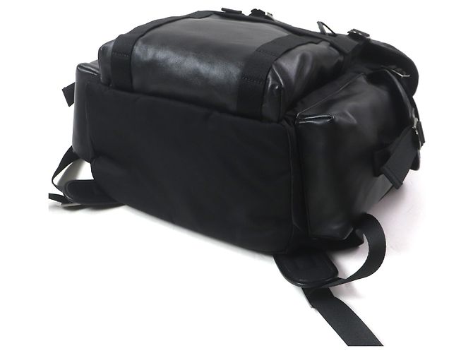 Tod's Medium Fabric and Leather Backpack Black - view 5