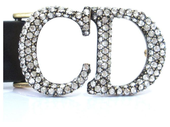 Schmaler Ledergürtel mit CD-Strassschnalle von Christian Dior - Ansicht 7