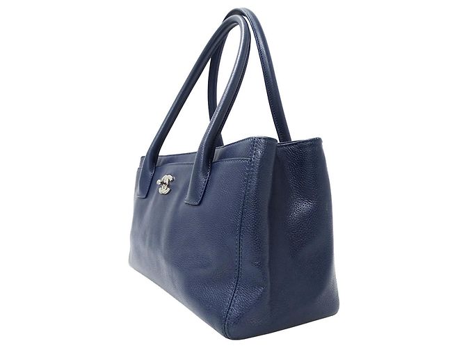 Executive Borsa tote esecutiva da donna Chanel in pelle di vitello blu - vista 4