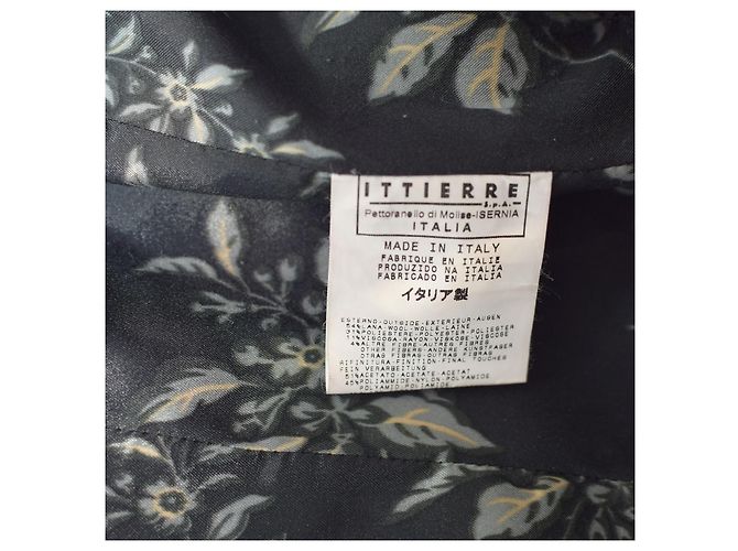 Abrigo de lana negra con cinturón Dolce & Gabbana D&G – Hecho en Italia – Talla IT 42 (US 6/8) Negro - vista 4