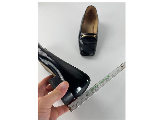 Vintage Gucci Lackleder-Pumps Schwarz 39 - Ansicht 11