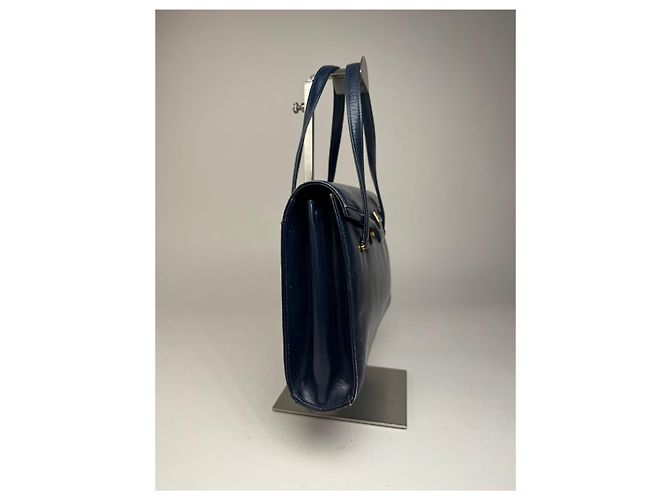Vintage Givenchy Lederhandtasche Marineblau - Ansicht 8