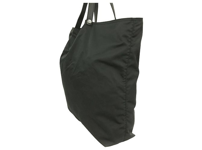 Borsa a spalla tote in nylon tessuto nero e verde scuro con logo Prada in metallo - vista 3
