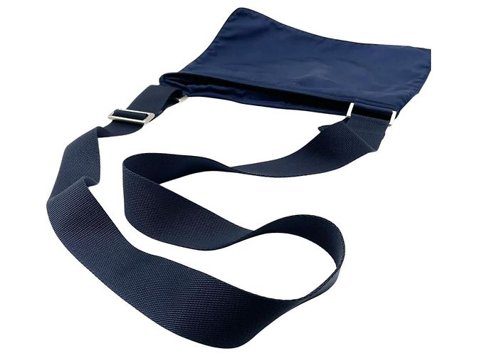 Borsa a tracolla incrociata in nylon blu navy con logo Prada - vista 5