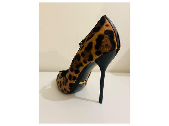 Décolleté Gucci in pelliccia stampa leopardata Marrone scuro - vista 5
