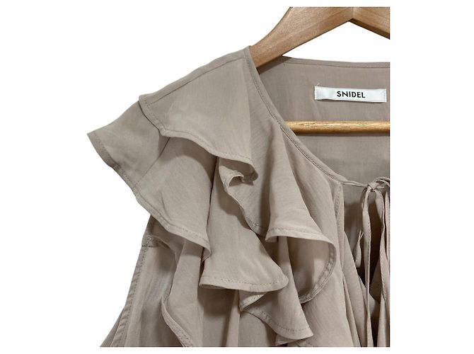 Autre Marque Mono Bolero con Volantes Snidel Beige - vista 3