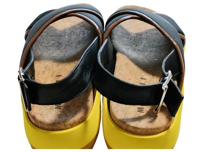 Sandali con zeppa in pelle Marni Giallo - vista 7
