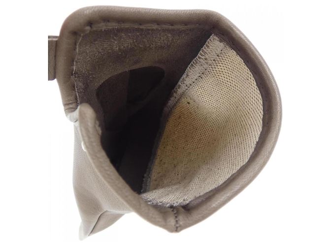 Beige Lammlederhandschuhe von Hermès - Ansicht 4