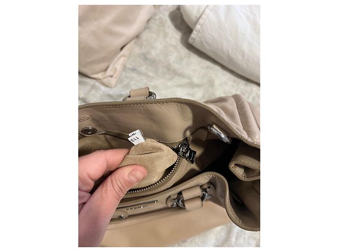 Borsa a mano Prada in pelle crema - vista 10