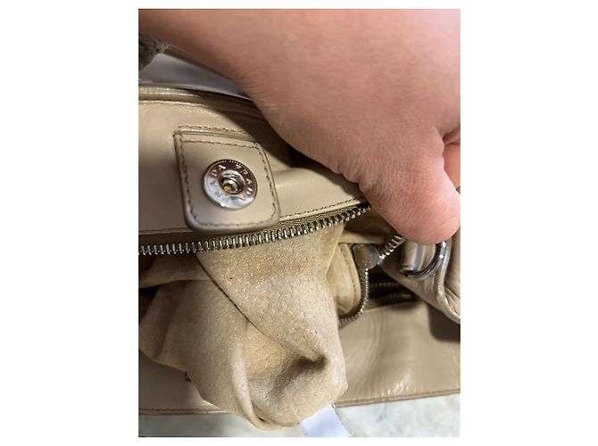 Borsa a mano Prada in pelle crema - vista 12