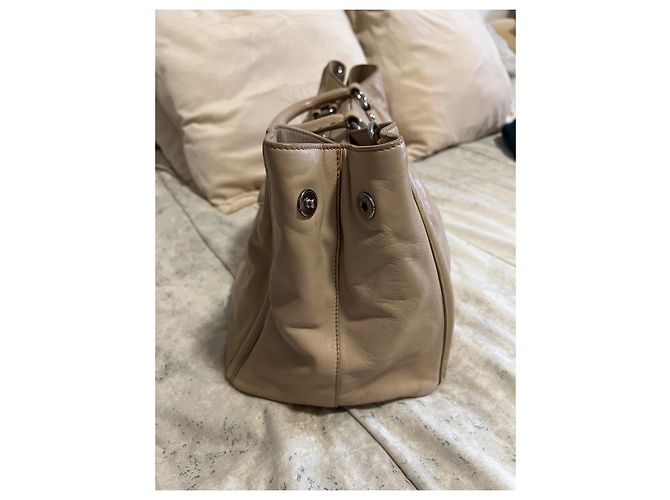 Borsa a mano Prada in pelle crema - vista 6