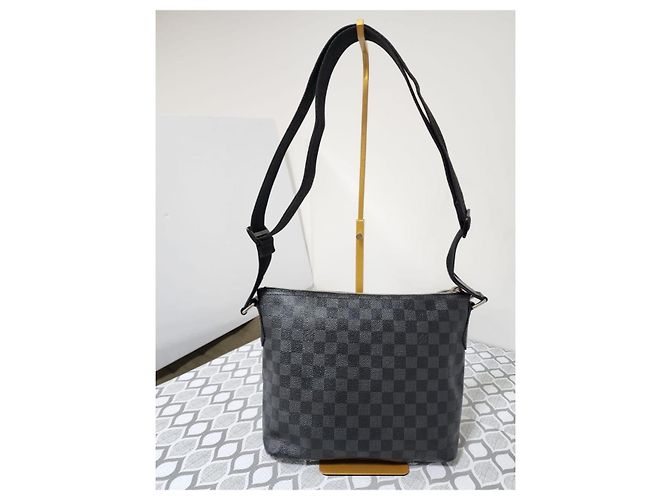 LOUIS VUITTON Schulter-/Crossbody-Tasche Mick PM Damier Graphite Schwarz/Grau - Ansicht 4