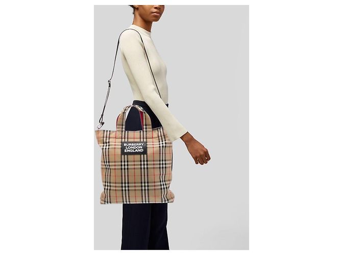 Borsa Messenger Burberry Nova Check Beige/Nero - vista 4