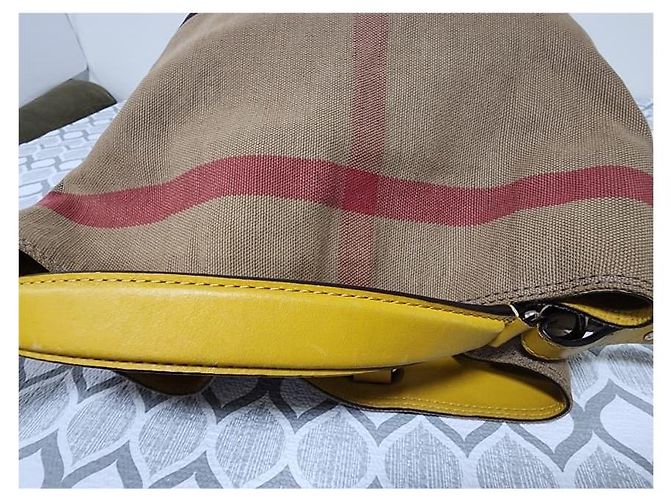 Burberry Borsa hobo Ashby media in tela Mega Check gialla/beige Giallo - vista 8