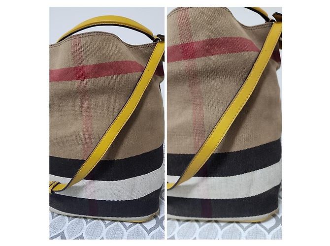 Burberry Borsa hobo Ashby media in tela Mega Check gialla/beige Giallo - vista 9