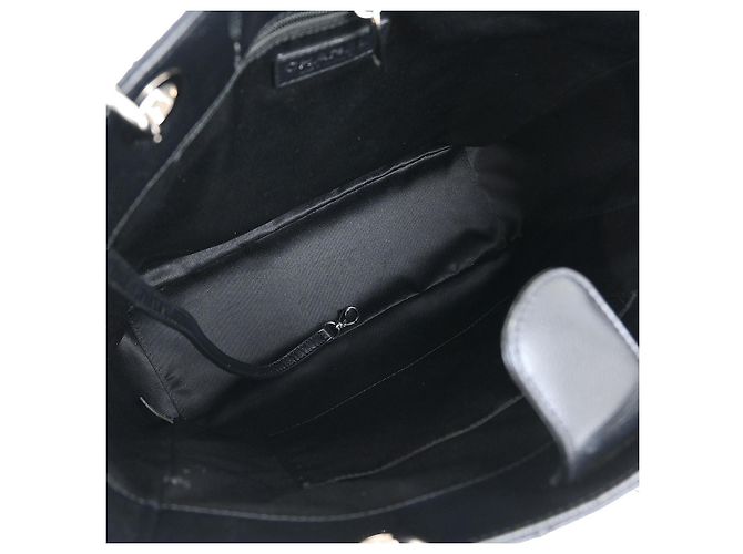 Chanel Pequeño Tote de Compras Acolchado de Caviar Grande Negro - vista 3