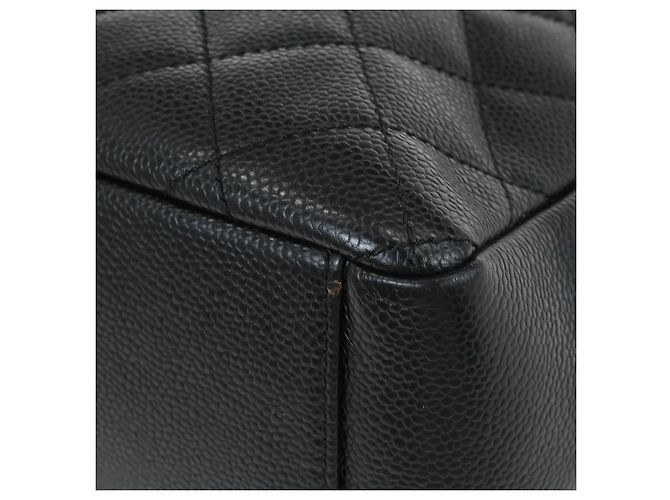Chanel Pequeño Tote de Compras Acolchado de Caviar Grande Negro - vista 6