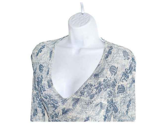 Christian Dior Hellblauer Metallic Cardigan mit Blumenmuster - Ansicht 4