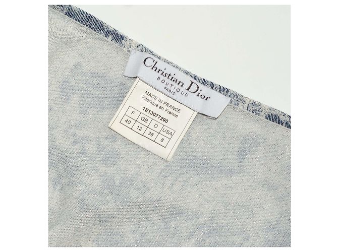 Christian Dior Hellblauer Metallic Cardigan mit Blumenmuster - Ansicht 6