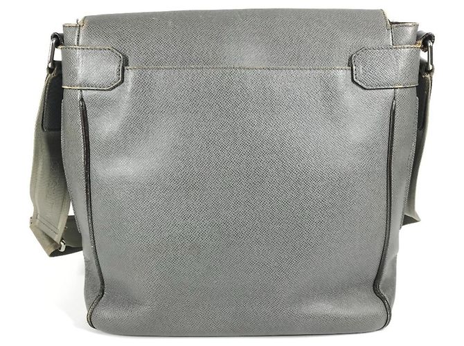 Borsa Messenger Roman PM Taiga Louis Vuitton Marrone - vista 2