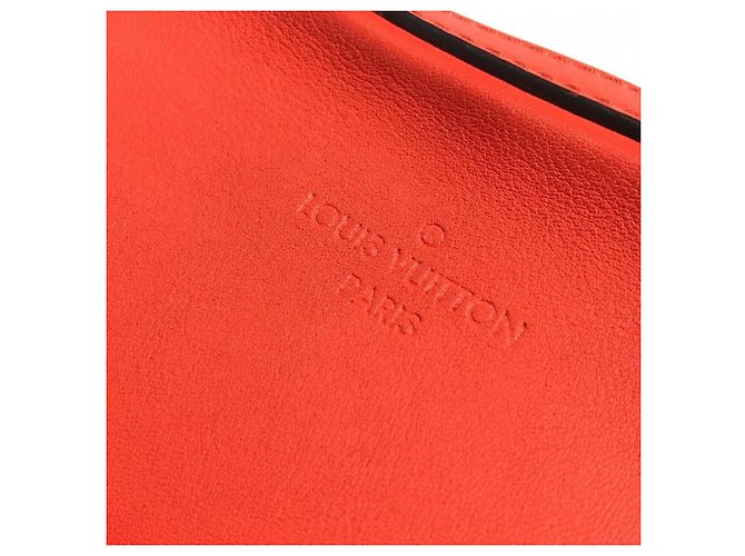 Borsa Pochette District Damier Infini Louis Vuitton Rosso - vista 17