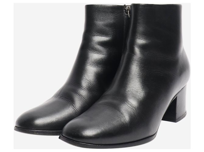 Chanel Schwarze Lederstiefeletten - Größe EU 38 (UK 5) - Ansicht 2