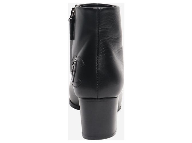 Chanel Schwarze Lederstiefeletten - Größe EU 38 (UK 5) - Ansicht 3