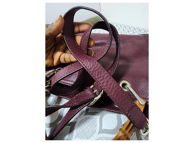 Bamboo Gucci Bolso de compras mediano de cuero texturizado con asas de bambú - Burdeos - vista 9