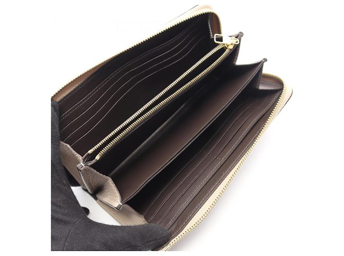 Cartera Larga Comet Galle Louis Vuitton Beige - vista 3