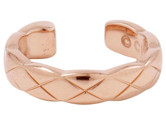 Ear Cuff Coco Crush di Chanel D'oro - vista 2