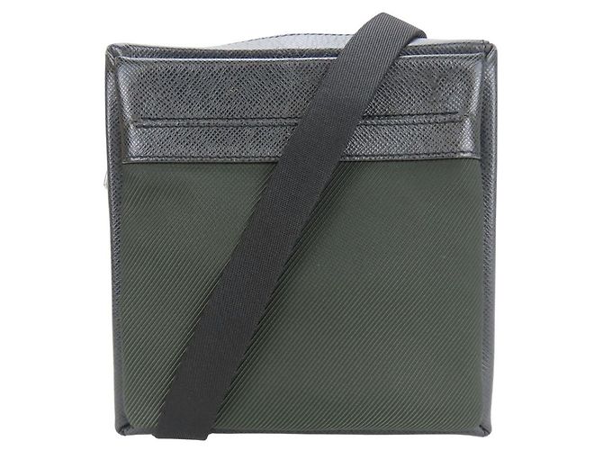 Borsa a Spalla Sayan Louis Vuitton Grigio Verde oliva - vista 11