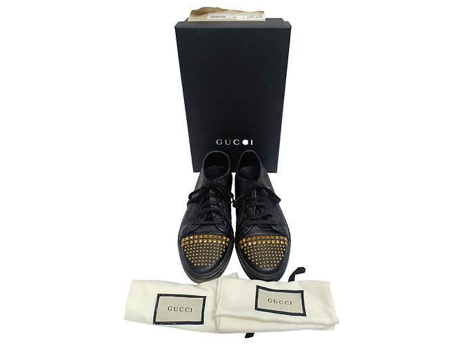 Sneakers basse Gucci California con borchie in pelle nera Nero - vista 13