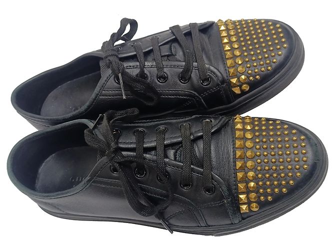 Sneakers basse Gucci California con borchie in pelle nera Nero - vista 5