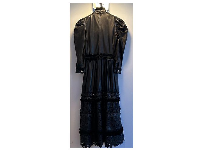 Gucci Cruise 2017 Kleid aus schwarzem Lammleder - Ansicht 2