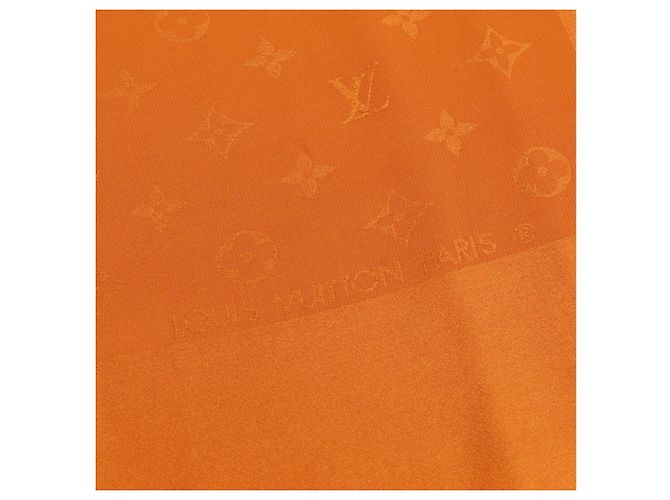 Foulard Carre Monaco Louis Vuitton in seta arancione - vista 2