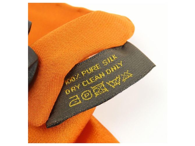 Foulard Carre Monaco Louis Vuitton in seta arancione - vista 7