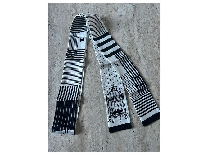Fascia slim Chanel Nero - vista 4
