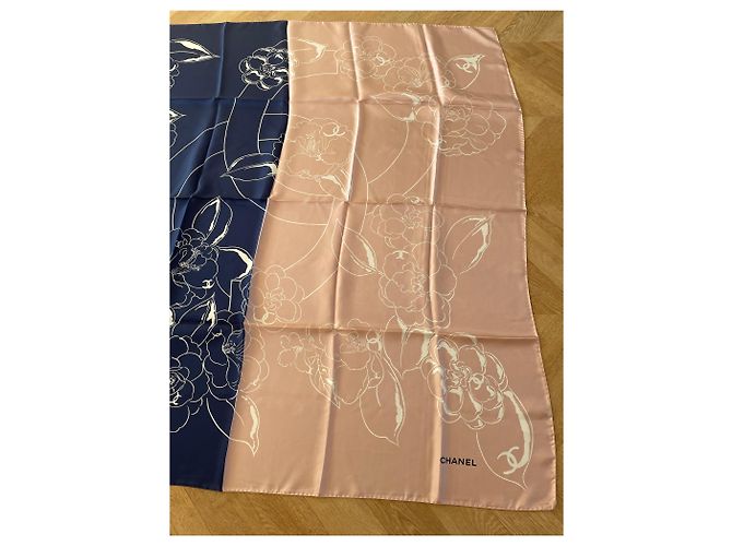 Foulard in seta Chanel XL 130cm Rosa - vista 4