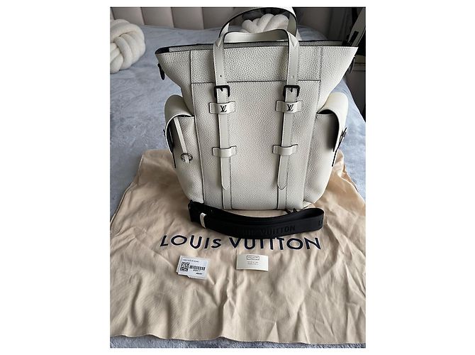 Borsa tote Louis Vuitton Christopher in pelle beige - vista 11