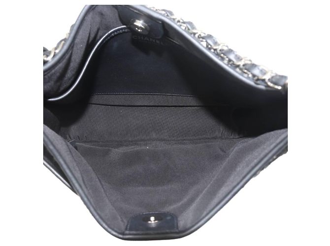 Borsa a Spalla 2 in 1 Chanel in Blu Navy e Bianco - vista 8